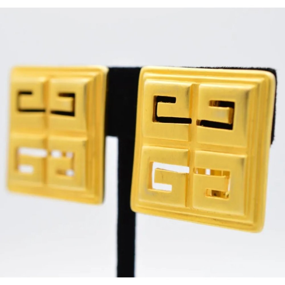 AUTHENTIC GIVENCHY LOGO VINTAGE CLIP ON EARRINGS - Picture 2 of 8